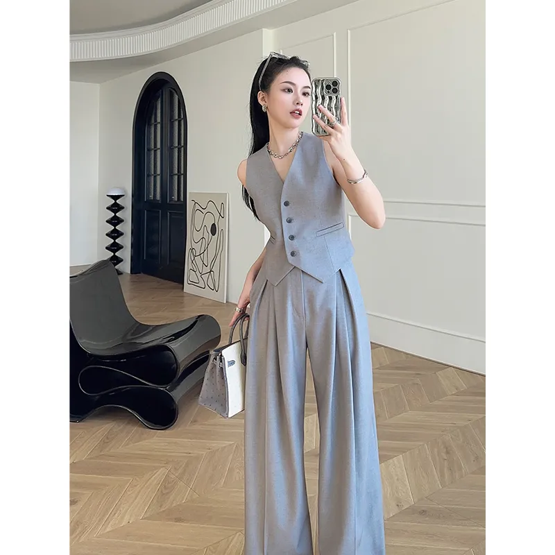 Women's Sleeveless Vest Wide-L - огляд і ціна Women'S Formal Wear Suits