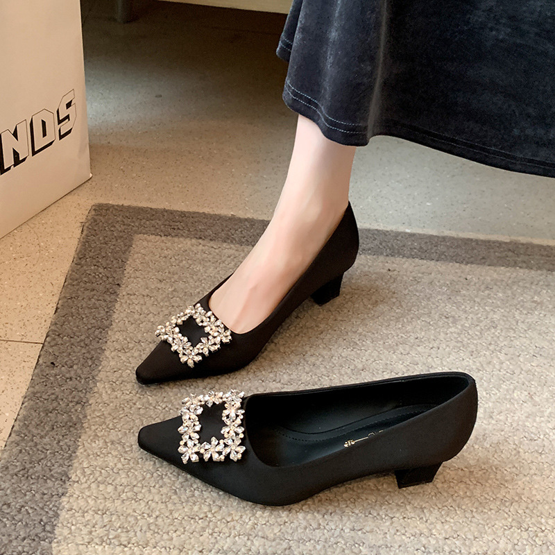 Black Satin Pointed Toe Pumps  - огляд і ціна Women Formal Wear Heels