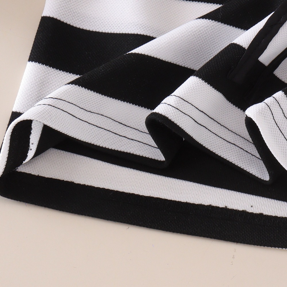 New Arrival Children Monochrom - огляд і ціна Monochrome Suit Set