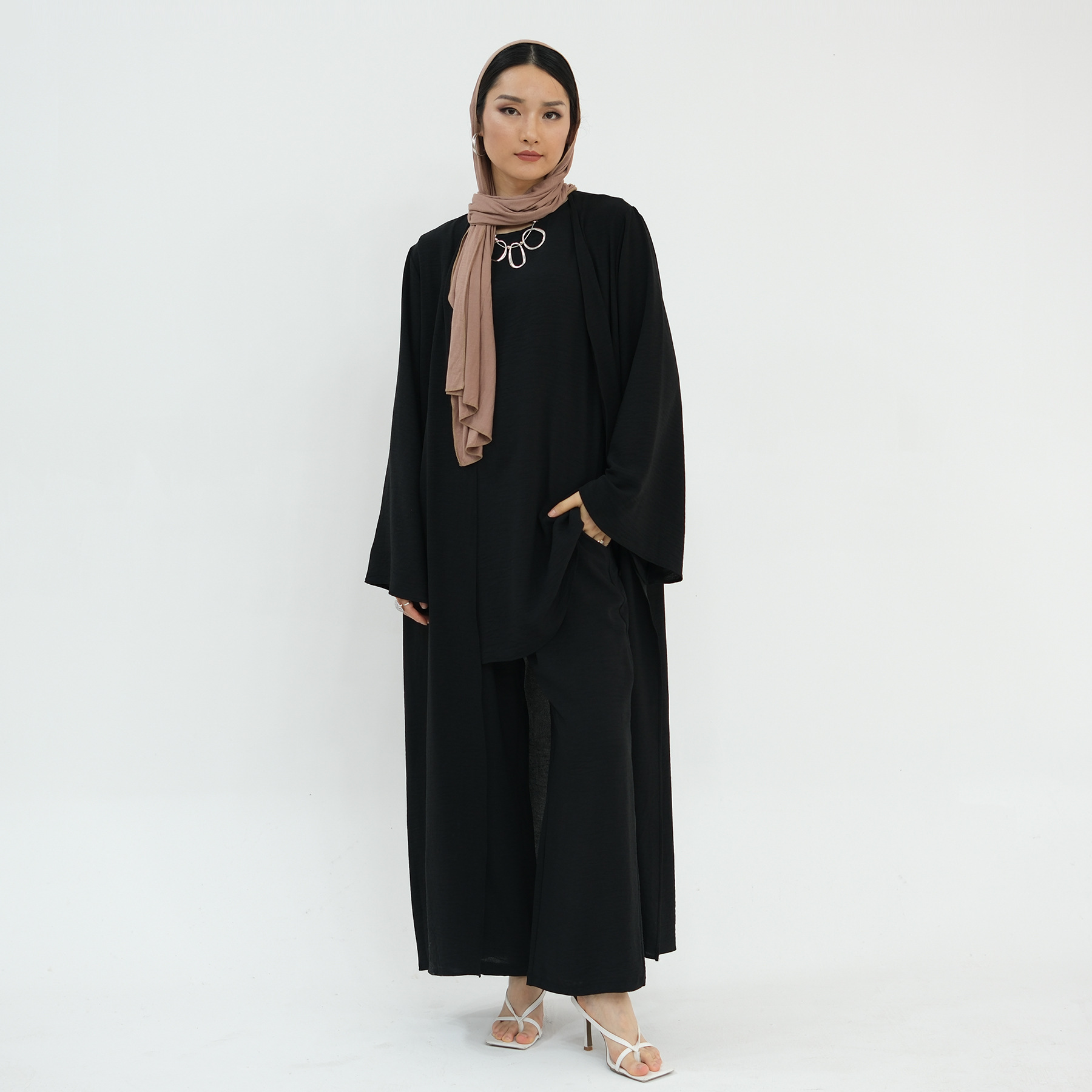 Authentic Set Contemporary Mon - огляд і ціна Monochrome Suit Set
